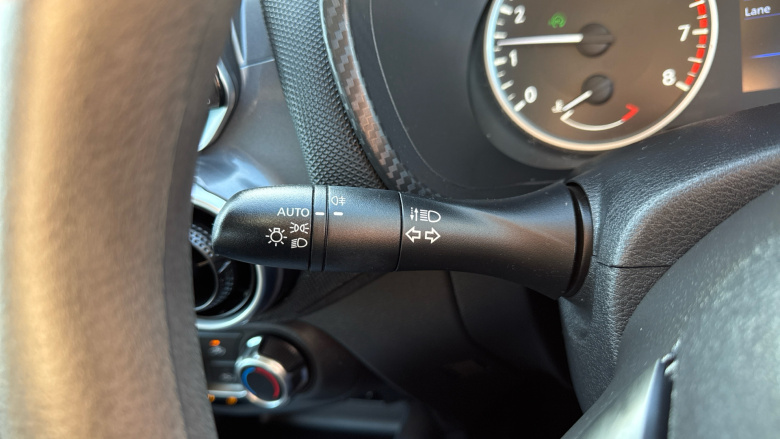 Nissan Juke 1.0 DiG-T 114 Acenta 5dr Petrol Hatchback